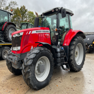 Massey Ferguson Tractor 7720