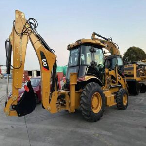 5555 (7) Cat 420 Backhoe loader
